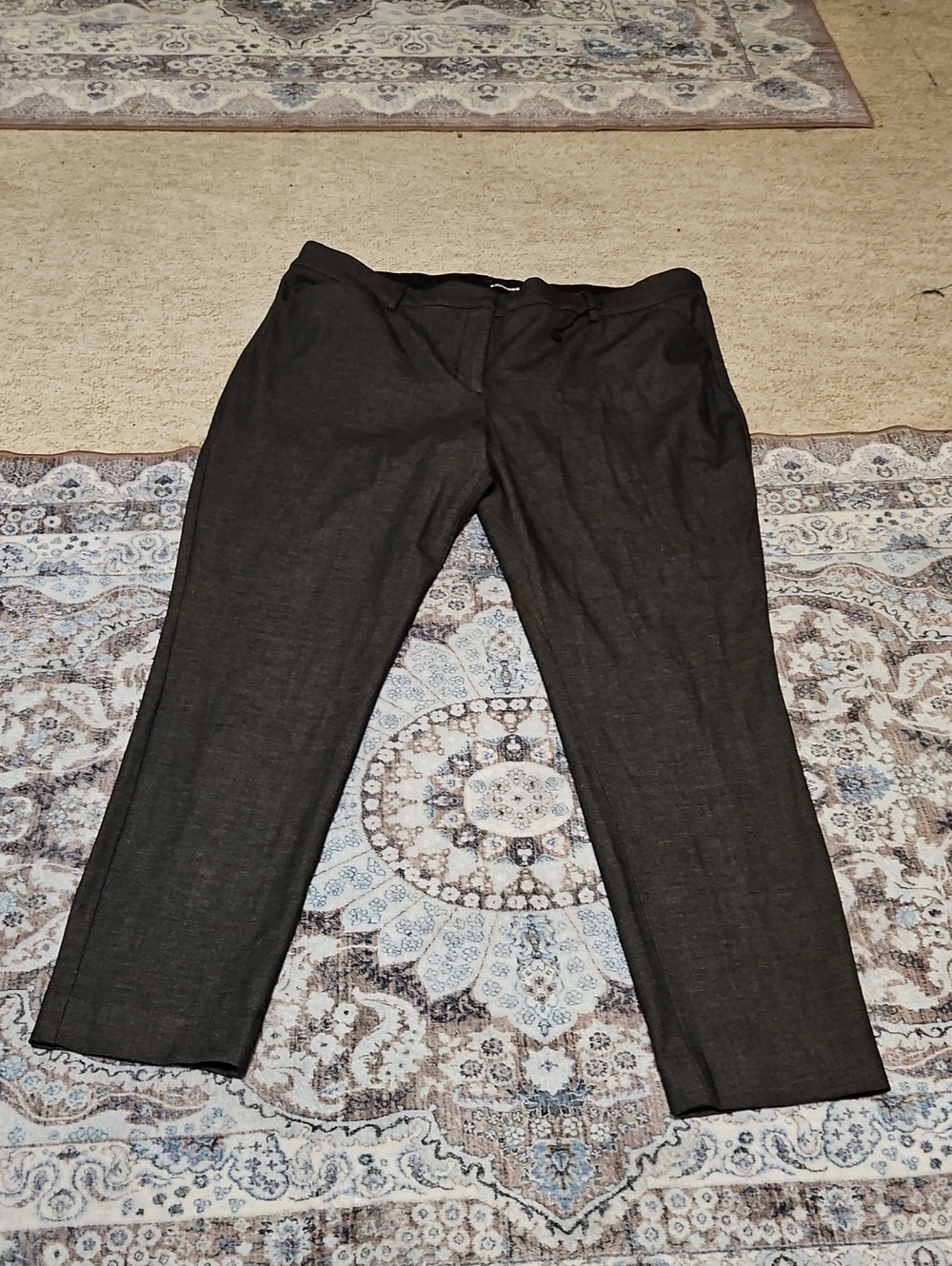 Express Women's Charcoal Skinny Mid Rise Trousers